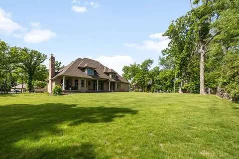 7508 Forest Oak Drive Mchenry IL 60050