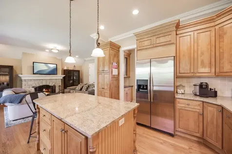 7508 Forest Oak Drive Mchenry IL 60050