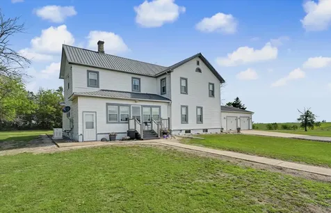 981 North 1200e Road Melvin IL 60952