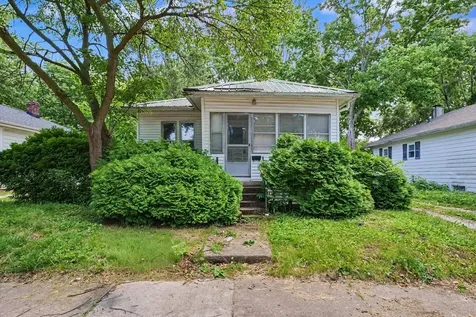 402 South Johnson Avenue Urbana IL 61801