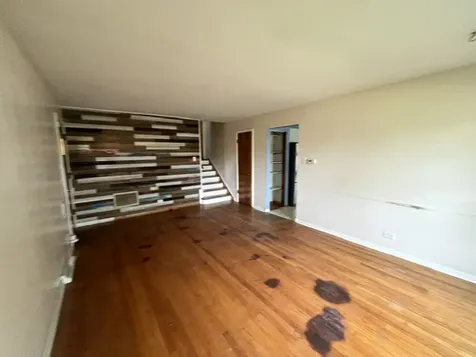 81 East Arquilla Drive Chicago Heights IL 60411