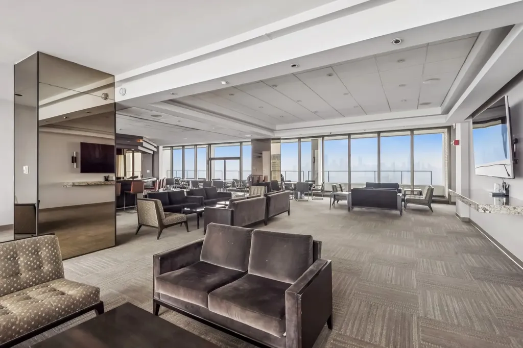 2800 North Lake Shore Drive Chicago IL 60657