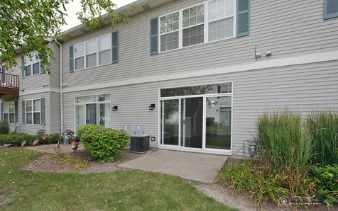 3152 Falling Waters Lane Lindenhurst IL 60046