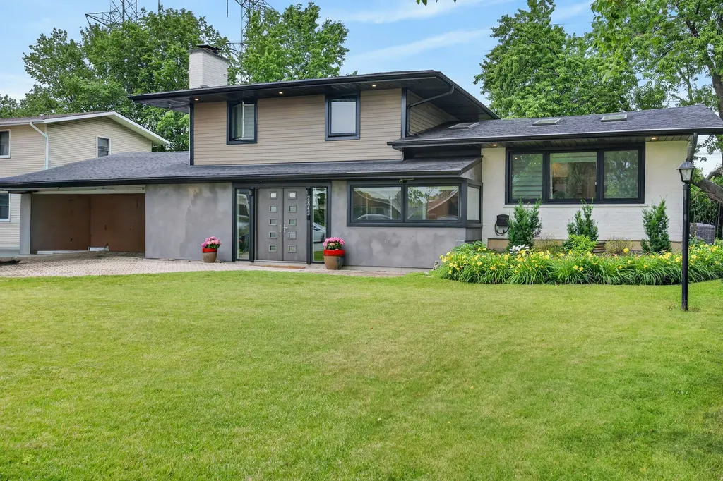 2843 South Briarwood Drive E Arlington Heights IL 60005