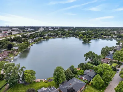 2843 South Briarwood Drive E Arlington Heights IL 60005