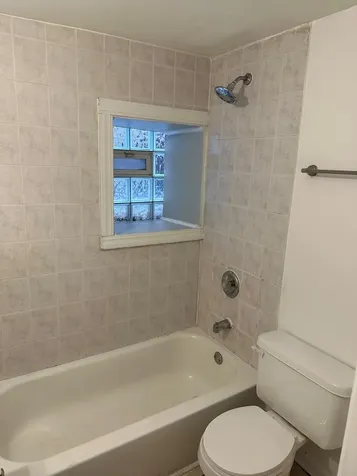 3712 West Grenshaw Street Chicago IL 60624