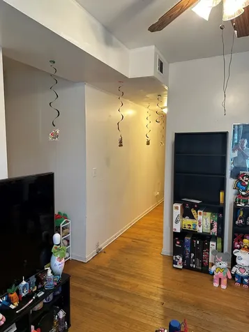 3712 West Grenshaw Street Chicago IL 60624