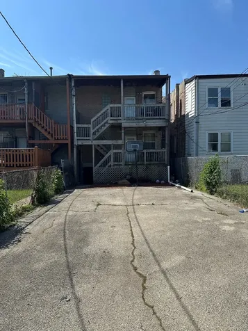 3712 West Grenshaw Street Chicago IL 60624