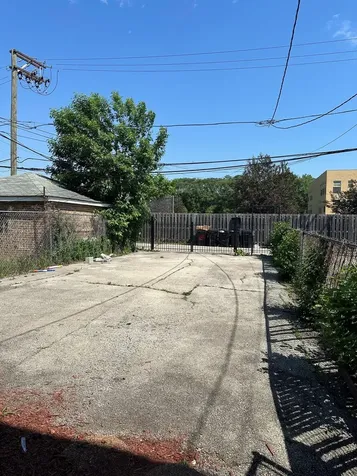 3712 West Grenshaw Street Chicago IL 60624