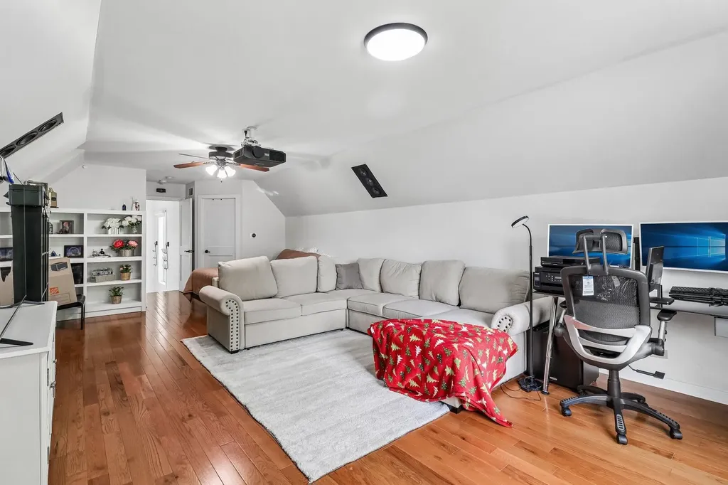 200 Sunset Court Lake Zurich IL 60047