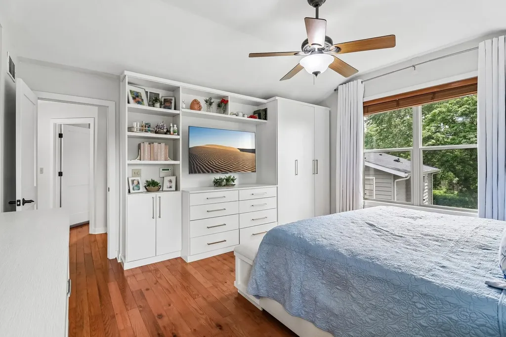 200 Sunset Court Lake Zurich IL 60047