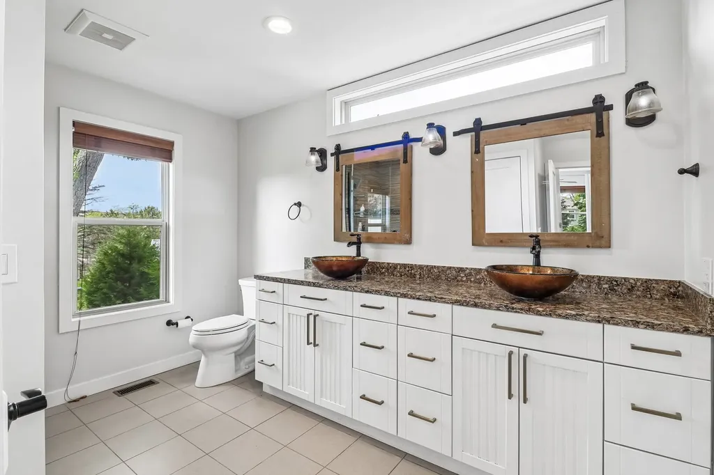 200 Sunset Court Lake Zurich IL 60047