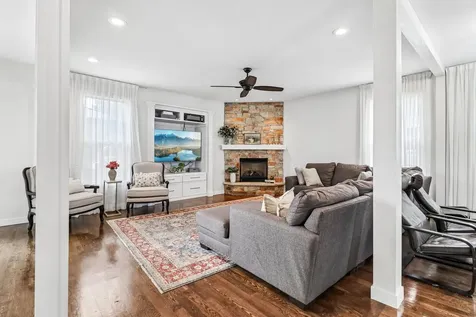 200 Sunset Court Lake Zurich IL 60047