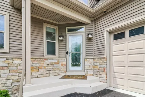200 Sunset Court Lake Zurich IL 60047