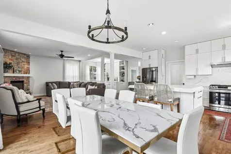 200 Sunset Court Lake Zurich IL 60047