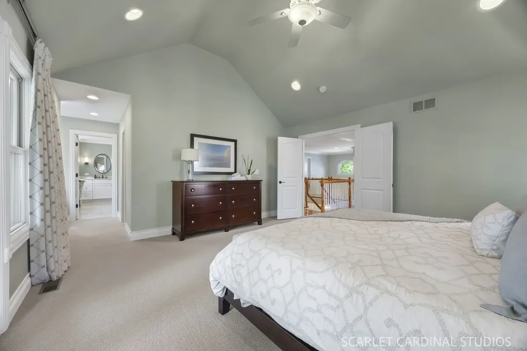 616 East Willow Avenue Wheaton IL 60187