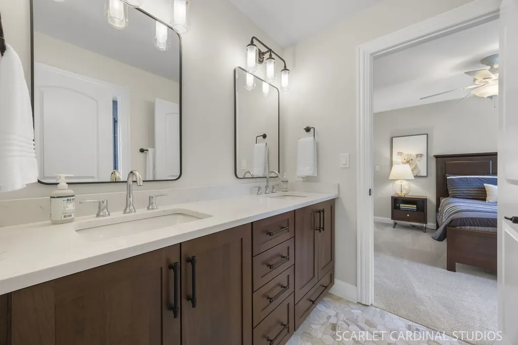 616 East Willow Avenue Wheaton IL 60187