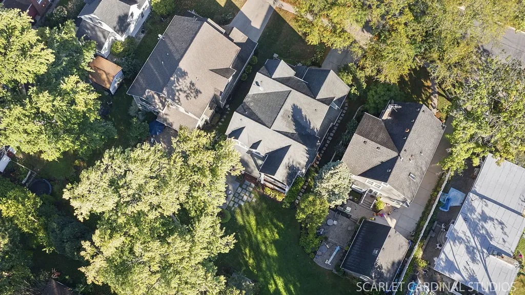 616 East Willow Avenue Wheaton IL 60187