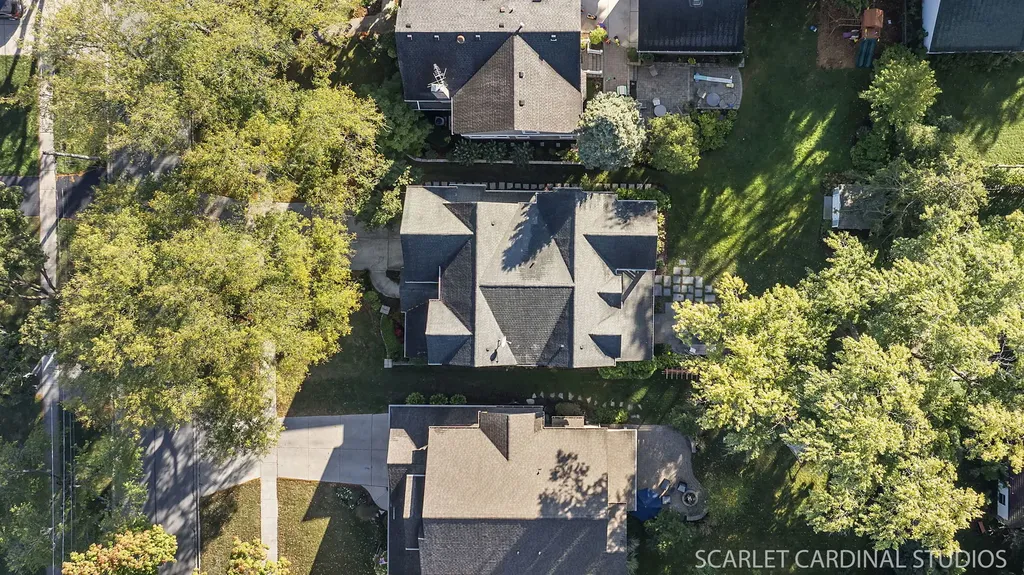 616 East Willow Avenue Wheaton IL 60187
