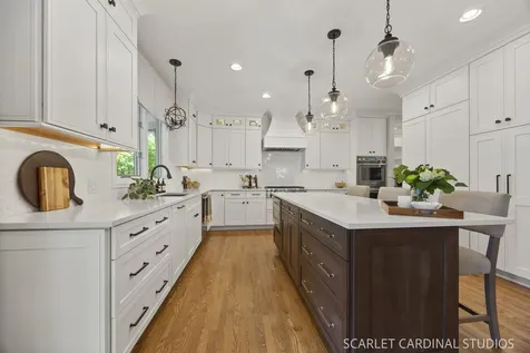 616 East Willow Avenue Wheaton IL 60187