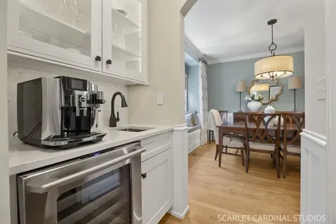 616 East Willow Avenue Wheaton IL 60187