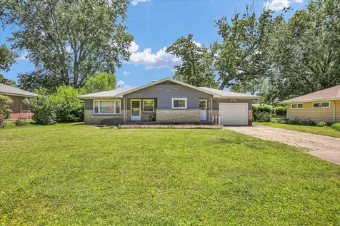 1804 Mcdonald Drive Champaign IL 61821