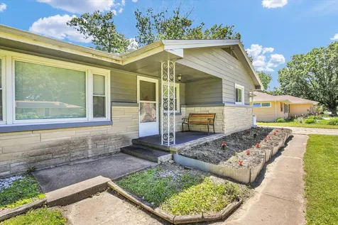 1804 Mcdonald Drive Champaign IL 61821
