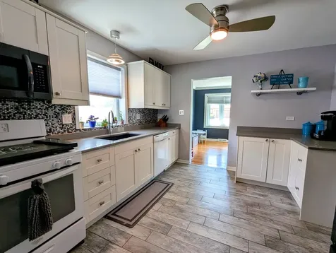 10849 Moody Avenue Chicago Ridge IL 60415