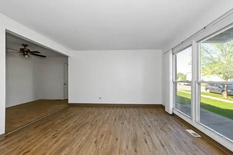 7941 163RD Place Tinley Park IL 60477