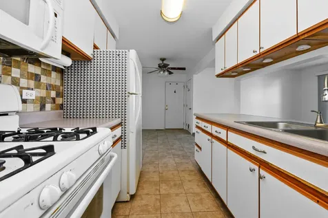 7941 163RD Place Tinley Park IL 60477
