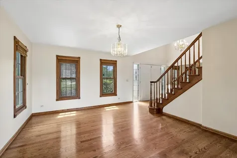 510 Ambria Drive Mundelein IL 60060