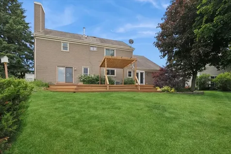 510 Ambria Drive Mundelein IL 60060