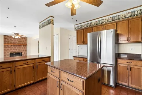 510 Ambria Drive Mundelein IL 60060