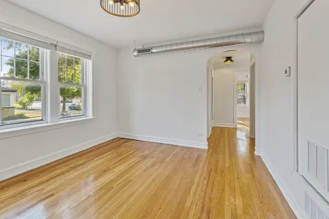 3501 North Albany Avenue Chicago IL 60618