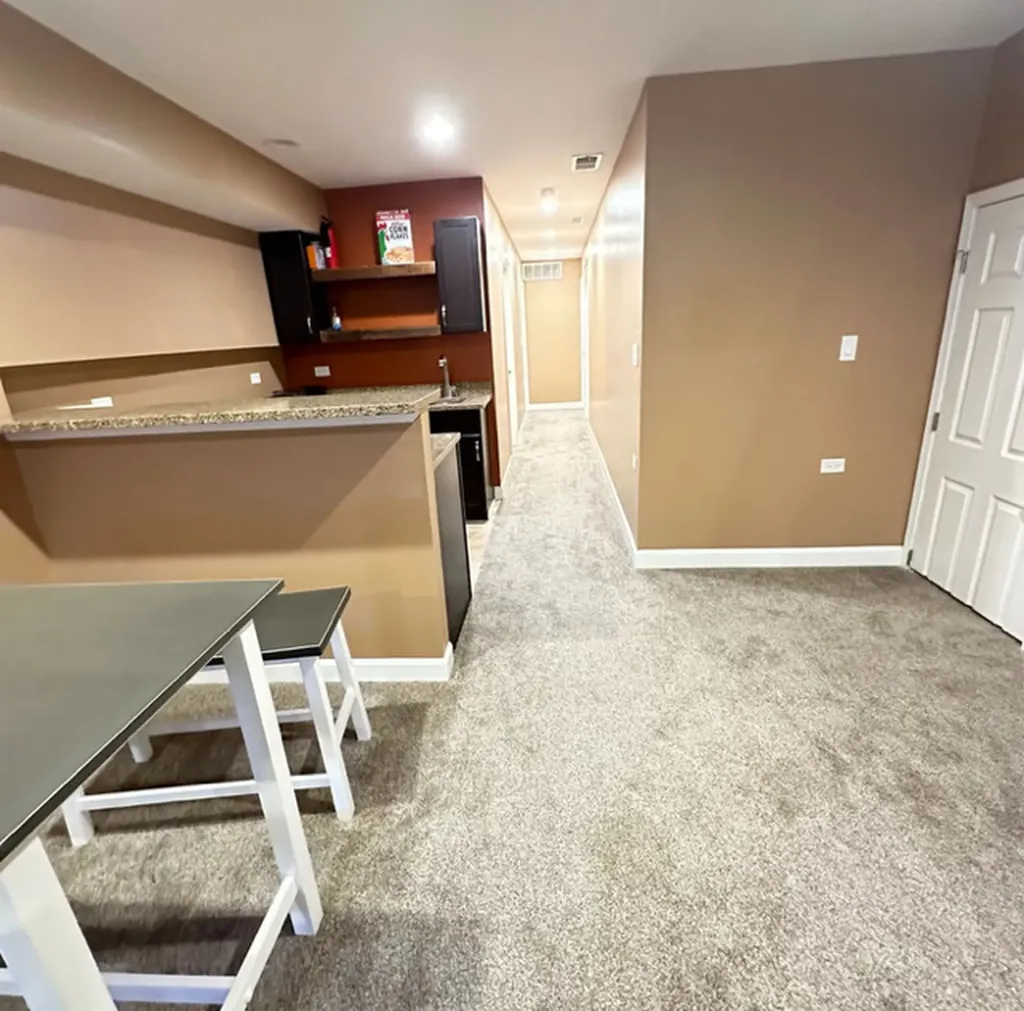 3027 North Allen Avenue Chicago IL 60618