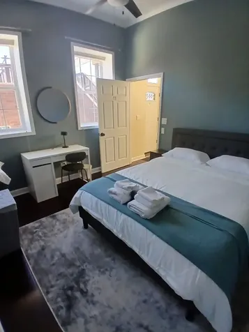 3027 North Allen Avenue Chicago IL 60618