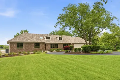 2208 Shetland Road Inverness IL 60010