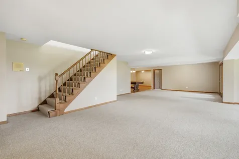 2208 Shetland Road Inverness IL 60010