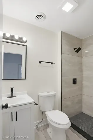 6135 Birmingham Street Chicago Ridge IL 60415
