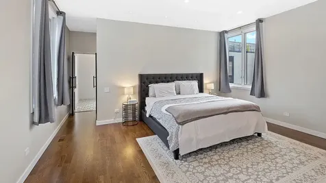 1244 West Cottage Place Chicago IL 60607