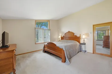 17413 Emerson Avenue Hazel Crest IL 60429