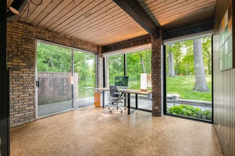 3290 Brook Road Highland Park IL 60035