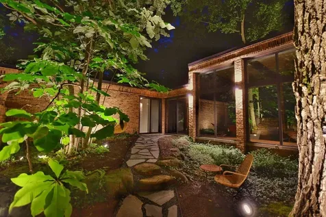 3290 Brook Road Highland Park IL 60035