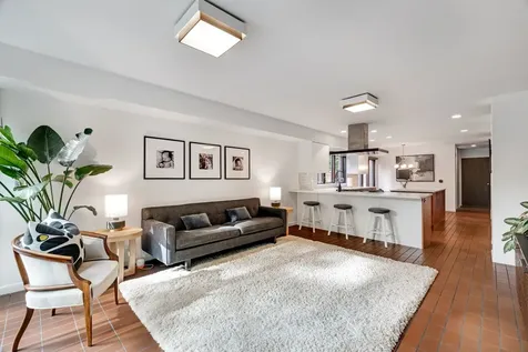 3290 Brook Road Highland Park IL 60035