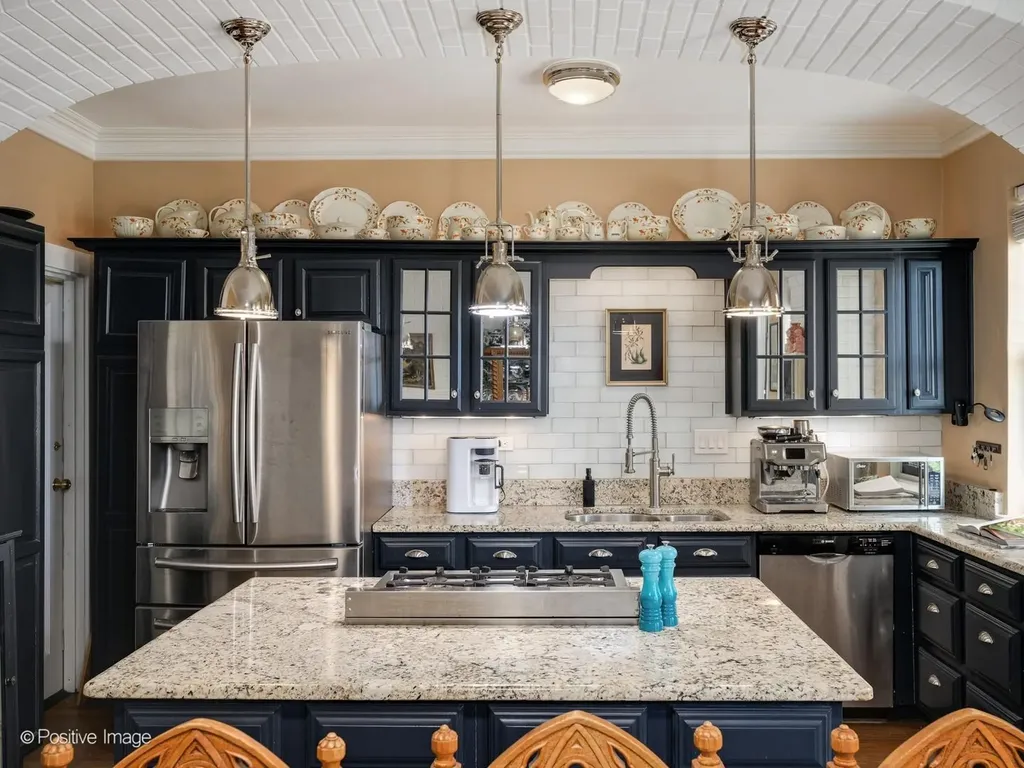 3520 North Lake Shore Drive Chicago IL 60657