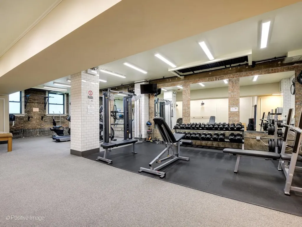 3520 North Lake Shore Drive Chicago IL 60657