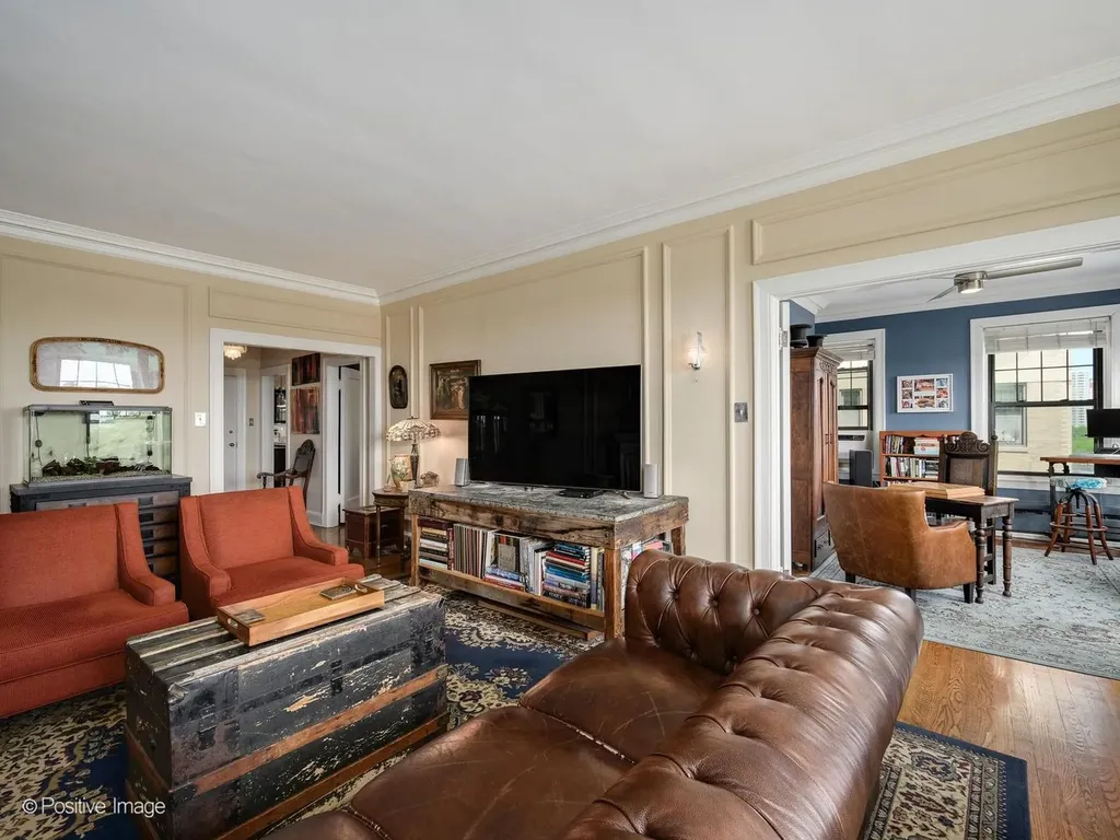 3520 North Lake Shore Drive Chicago IL 60657