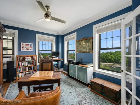 3520 North Lake Shore Drive Chicago IL 60657