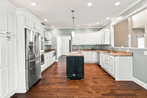 1104 Daybreak Drive Marion IL 62959
