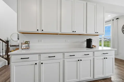 15063 West Quincy Circle Manhattan IL 60442